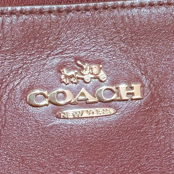 Coach Burgundy Leather & Suede Shoulder Bag – Like New - Picture 5 of 10